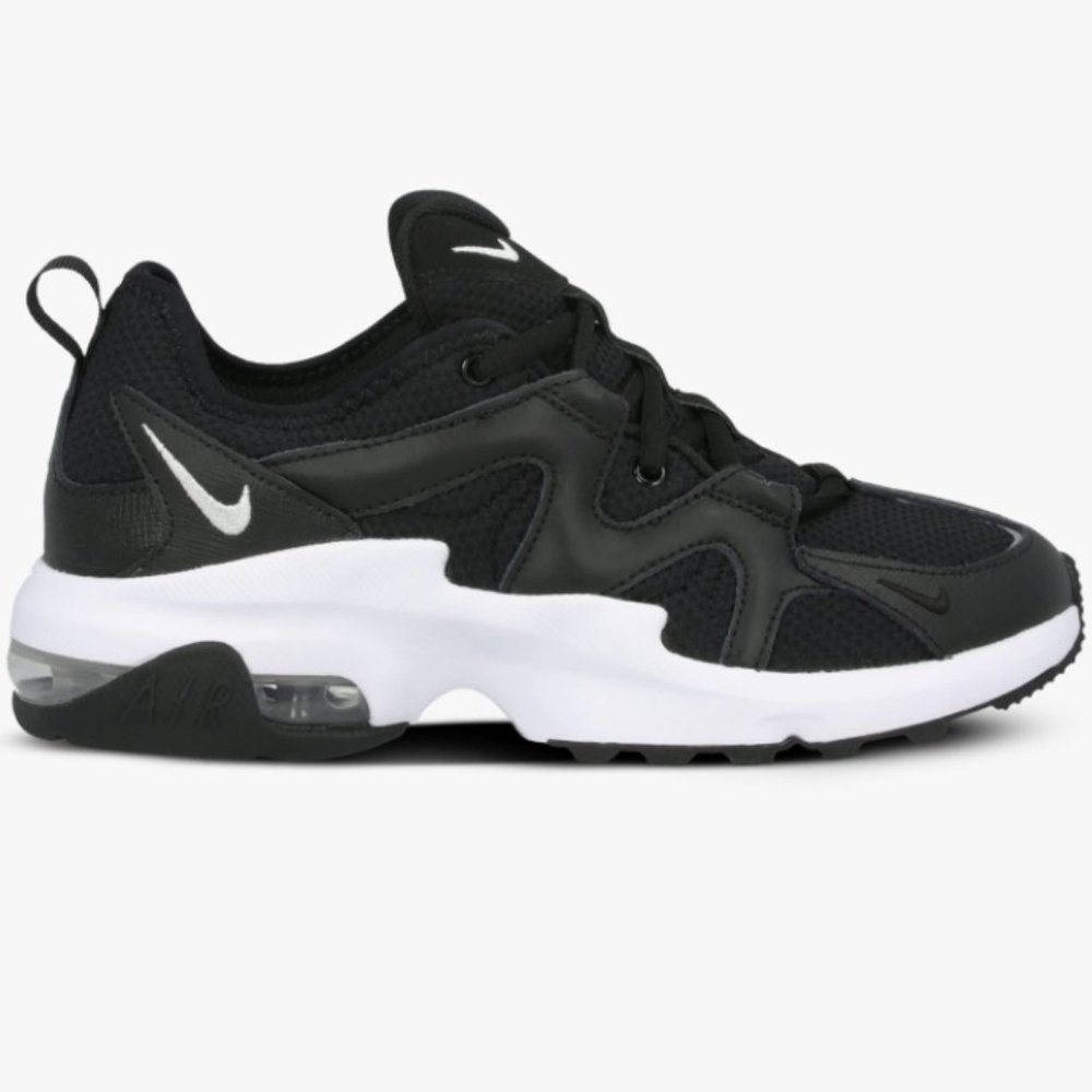 Nike Air Max Graviton - Youth 5.5 Black & White